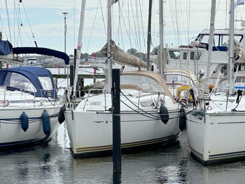 Yacht Sun Odyssey 30i Yachtcharter in Heiligenhafen