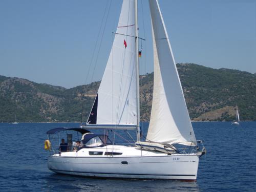 Sailboat Sun Odyssey 32i available for charter in Fethiye