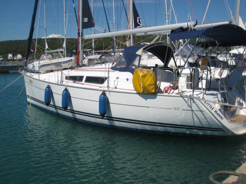 Segelyacht Sun Odyssey 32i chartern in Betina