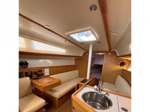 Yacht Sun Odyssey 33i for rent in Gouvia