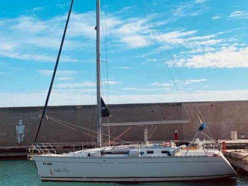 Sailing yacht Sun Odyssey 34.2 for charter in Leuca