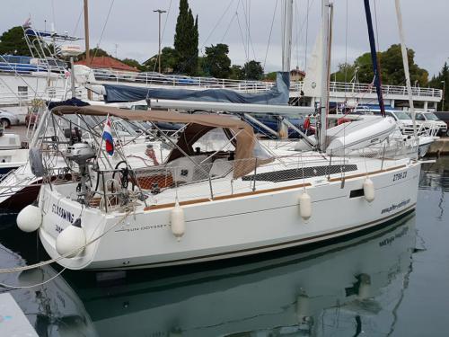 Yacht Sun Odyssey 349 Yachtcharter in Marina Tankerkomerc