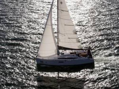 Yacht Sun Odyssey 349 for charter in Limin Poros