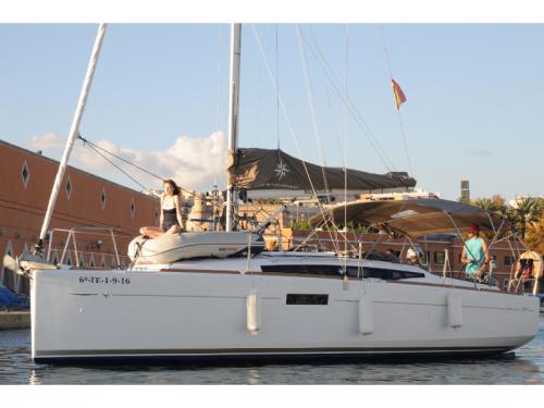 Yacht Sun Odyssey 349 for rent in Palma