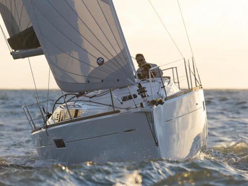 Segelyacht Sun Odyssey 349 chartern in La Trinite sur Mer