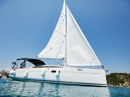 Sailing boat Sun Odyssey 349 for rent in Split