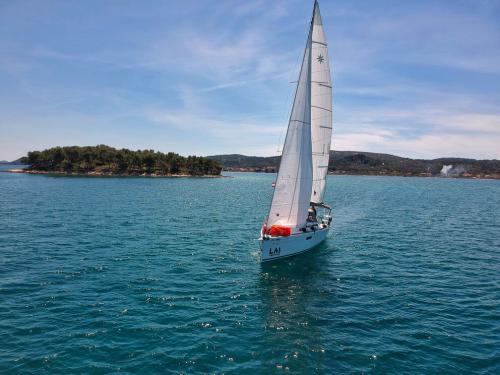 Segelyacht Sun Odyssey 349 chartern in Biograd na Moru