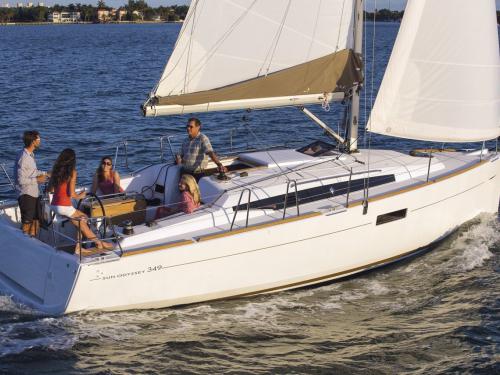 Segelboot Sun Odyssey 349 Yachtcharter in Marina Kornati