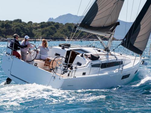 Segelyacht Sun Odyssey 350 Yachtcharter in Bolands
