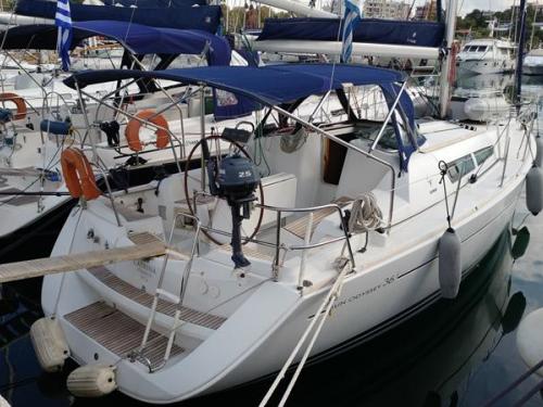Sailing yacht Sun Odyssey 36i for rent in Elefsina Nautical Club