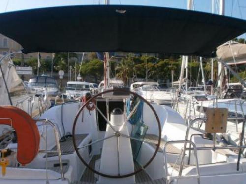 Segelyacht Sun Odyssey 36i Yachtcharter in Marina Bandol lsland