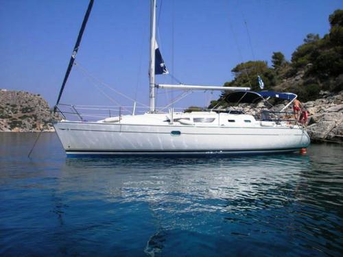 Yacht Sun Odyssey 37 available for charter in Adakoy Marina