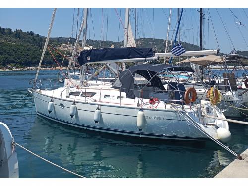 Segelboot Sun Odyssey 37 Yachtcharter in Nikiana