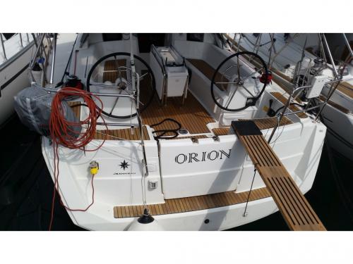 Segelboot Sun Odyssey 379 chartern in Sukosan Bibinje