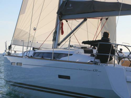 Sailboat Sun Odyssey 379 for charter in Marina San Antonio