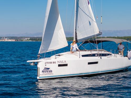 Yacht Sun Odyssey 380 chartern in Biograd na Moru