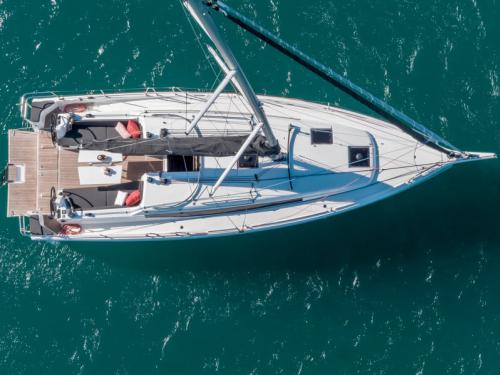 Segelyacht Sun Odyssey 380 Yachtcharter in San Vincenzo