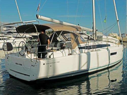 Segelboot Sun Odyssey 380 chartern in Split