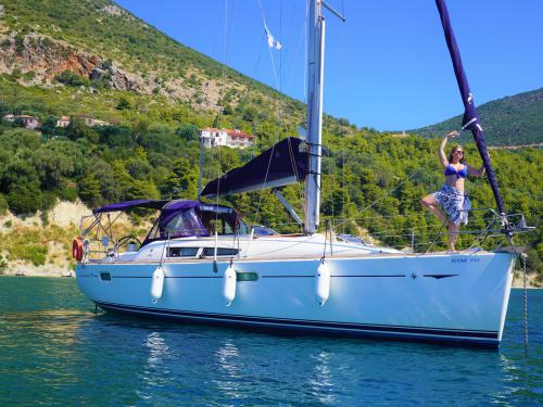 Yacht Sun Odyssey 39i for charter in Salaminas Marina