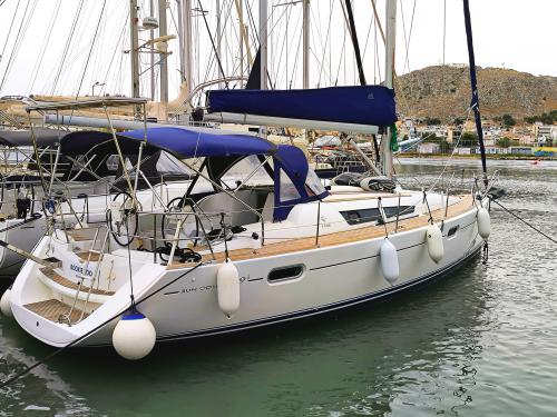 Segelyacht Sun Odyssey 39i chartern in Salamina