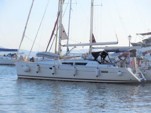 Sailing boat Sun Odyssey 39i for charter in Volos