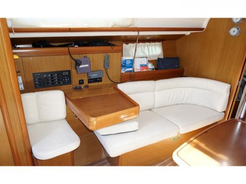 Yacht Sun Odyssey 39i chartern in Preveza