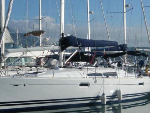 Sailboat Sun Odyssey 39i available for charter in Bandol lsland Marina