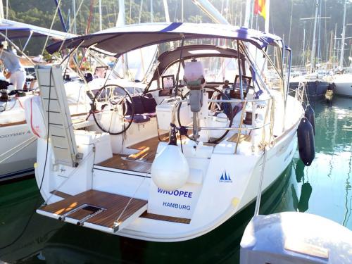 Yacht Sun Odyssey 409 Yachtcharter in Marina dell Isola