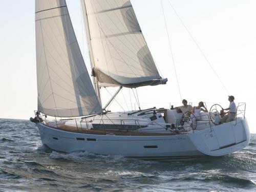 Sailing boat Sun Odyssey 409 for rent in Procida