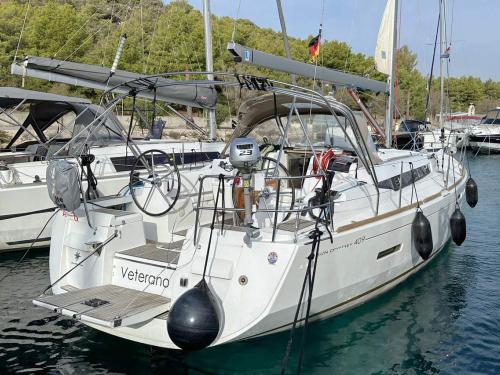 Segelyacht Sun Odyssey 409 chartern in Barth