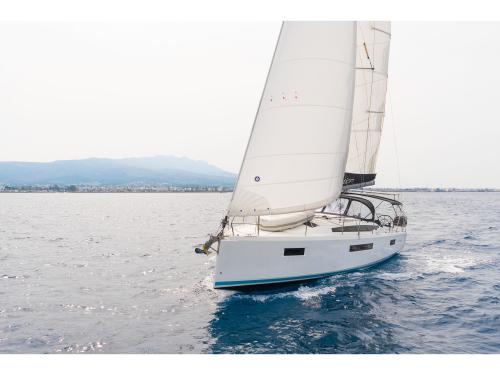 Segelboot Sun Odyssey 410 Yachtcharter in Kos Stadt