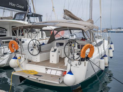 Segelboot Sun Odyssey 410 Yachtcharter in Lavrio