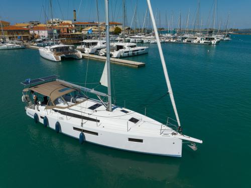 Segelyacht Sun Odyssey 410 Yachtcharter in Lefkas