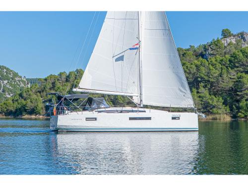 Segelboot Sun Odyssey 410 Yachtcharter in Skradin