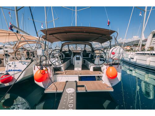 Yacht Sun Odyssey 410 Yachtcharter in Kastela