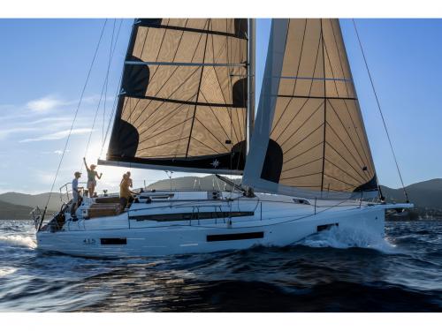 Segelyacht Sun Odyssey 415 Yachtcharter in Palma