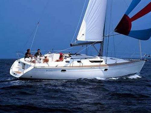 Yacht Sun Odyssey 42.2 - Sailboat Charter Volos