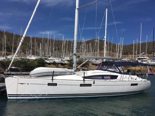 Sailing yacht Sun Odyssey 42 DS for hire in Roses