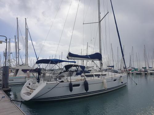 Sailboat Sun Odyssey 42i for hire in Clifton