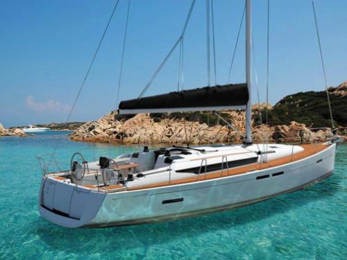 Segelboot Sun Odyssey 43 Yachtcharter in Finikas