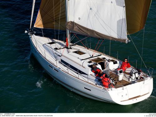 Yacht Sun Odyssey 439 for rent in Seget