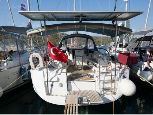 Segelyacht Sun Odyssey 439 chartern in Fethiye
