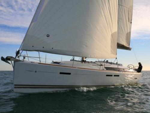 Segelboot Sun Odyssey 439 Yachtcharter in Lavrio