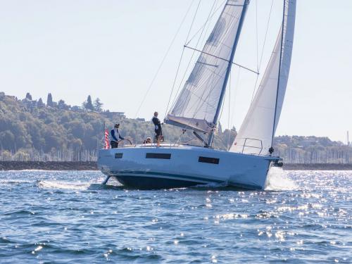 Yacht Sun Odyssey 440 available for charter in Port Annapolis Marina