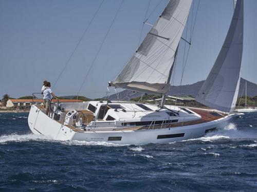 Motor yacht Sun Odyssey 440 available for charter in Seget