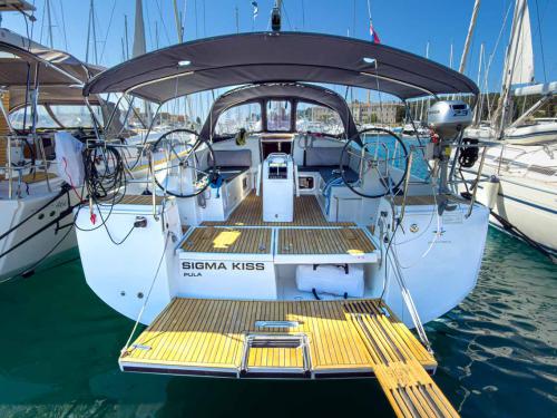 Sailing boat Sun Odyssey 440 available for charter in Marina Polesana
