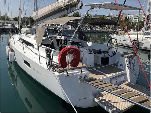Segelyacht Sun Odyssey 440 Yachtcharter in Lefkas