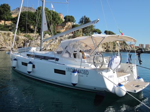 Yacht Sun Odyssey 440 chartern in Messina