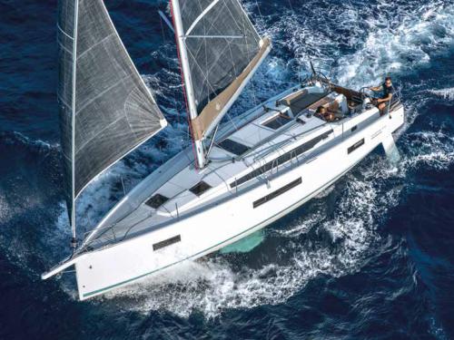 Sailing yacht Sun Odyssey 440 available for charter in Messina