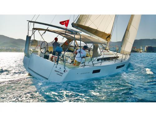 Yacht Sun Odyssey 440 available for charter in Albatros Marina